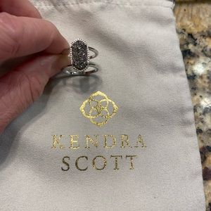 Kendra Scott platinum drusy ring